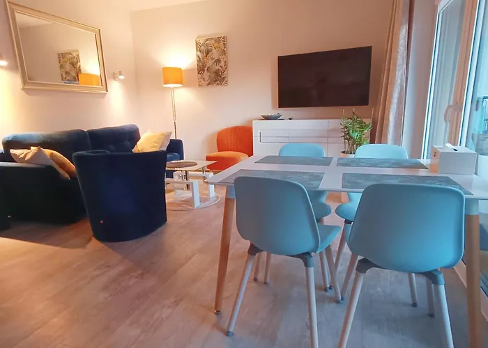 Relaks & Piec Morz 아파트 시아노제티